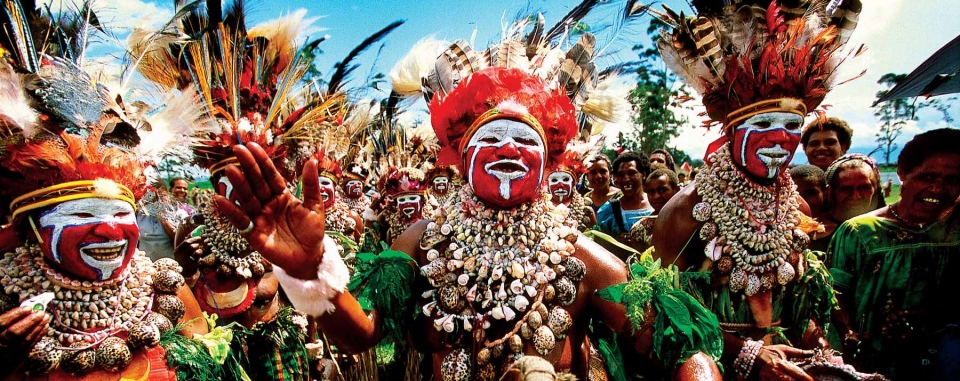 파푸아뉴기니의 원주민 [출처=파푸아뉴기니 트레블]