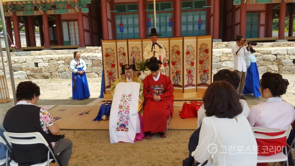 남한산성 인화관에서 치러진 전통혼례 모습.2018.7.20/그린포스트코리아