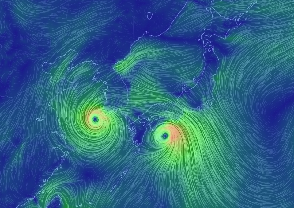 23일 오후 3시 기준 태풍 '솔릭'과 '시마론'의 위치. (어스널스쿨 제공)