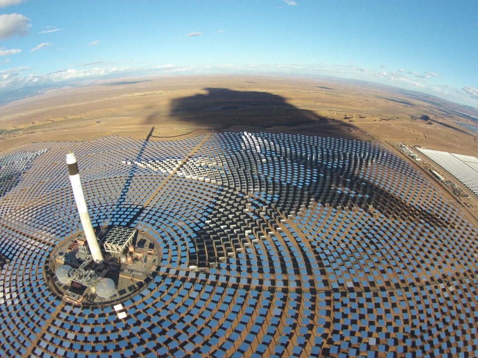 아프리카 모로코에 위치한 세계 최대급 태양광 발전소 '와르자자트 태양광 발전소'. (뉴스 아프리카 제공)