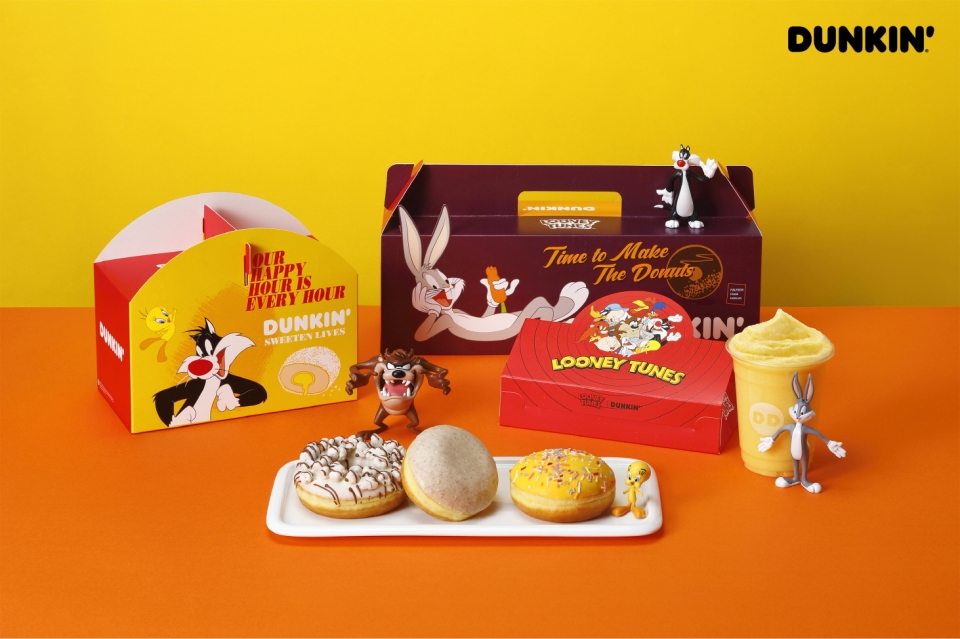 던킨도너츠가 크라운제과·루니툰과 손잡과 3색 매력 도넛을 출시했다. (던킨도너츠 제공) 2019.5.24/그린포스트코리아