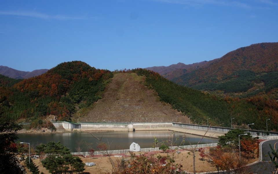 산청양수 전소 하부댐 (사진 한국수력원자력 제공)