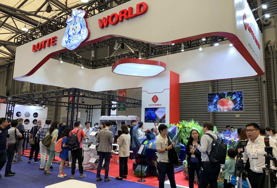 롯데월드 어드벤처는 ‘IAAPA Expo Asia 2019’에 참가해 VR콘텐츠를 선보였다. (롯데월드 어드벤처 제공) 2019.6.20/그린포스트코리아