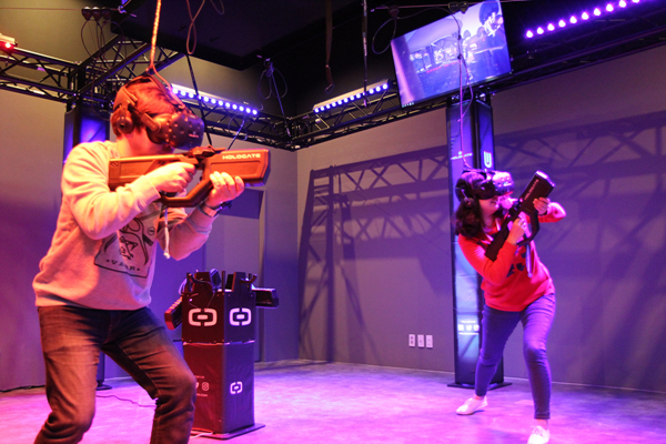 CGV용산아이파크몰의 VR 엔터테인먼트 공간 ‘V 버스터즈’에서는 50% 할인 이벤트를 진행한다. (CJ CGV 제공) 2019.7.10/그린포스트코리아