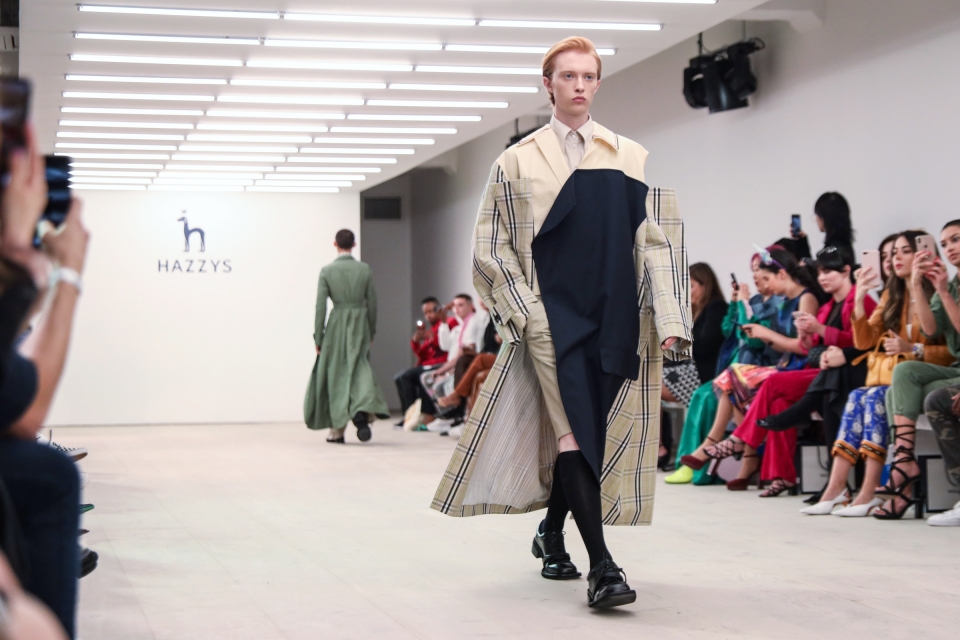 LF의 헤지스는 런던 패션위크에서 2020년 봄/여름 컬렉션 패션쇼를 개최했다. (LF 제공) 2019.9.16/그린포스트코리아