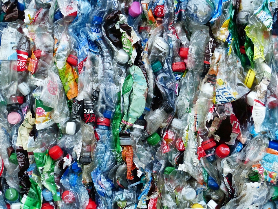 중국이 플라스틱과 비닐쇼핑백 쓰레기 발생량 감축을 위한 대책을 내놨다. (픽사베이 제공) 2020.1.22/그린포스트코리아