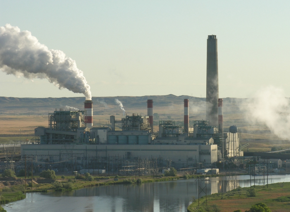 석탄 화력발전소의 모습(출처 flickr)/그린포스트코리아