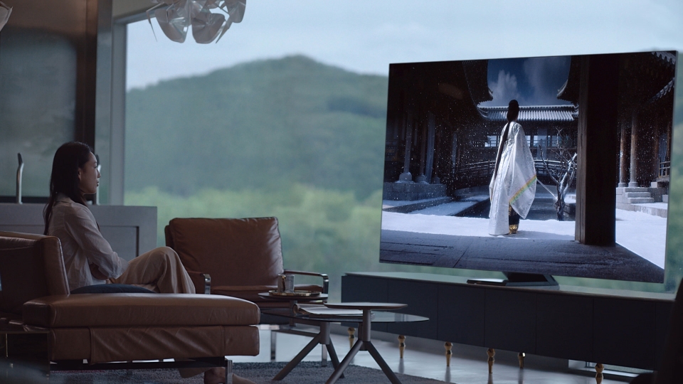 삼성전자가 영화를 소재로 제작한 QLED 8K 광고를 공개했다. (삼성전자 제공)/그린포스트코리아