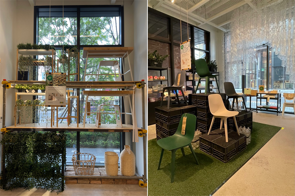이케아 숍에서 판매하고 있는 대나무로 만든 제품(왼쪽)과 폐페트병을 재활용해 만든 의자. (곽은영 기자)/그린포스트코리아