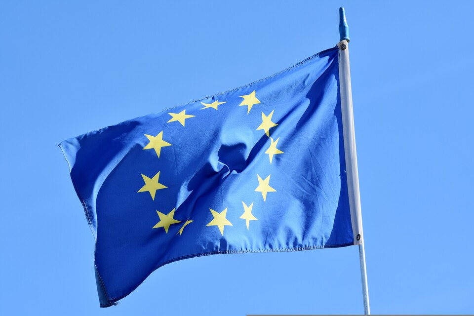 지난 2월 EU 역내 기업과 EU 기업과 거리해는 기업들을 대상으로 ESG경영을 강제하는 ‘기업 지속가능성 공급망실사 지침안’을 발표하는 등 공급망 실사를 강화하는 흐름을 보이고 있는 유럽연합. (Pixabay 제공)/그린포스트코리아