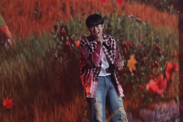 싱어송라이터 이무진(사진=넥슨)/그린포스트코리아