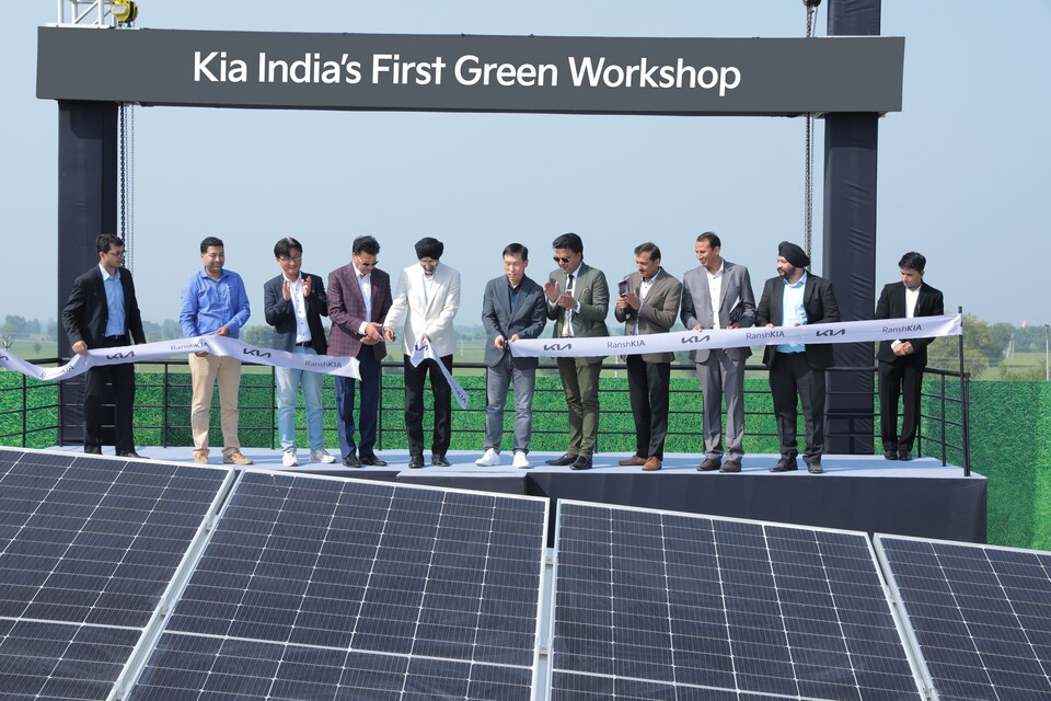 인도 현지 판매거점에 ‘그린 워크숍(Green Workshop)’ 프로그램을 적용하는 기아. (사진=기아)/그린포스트코리아