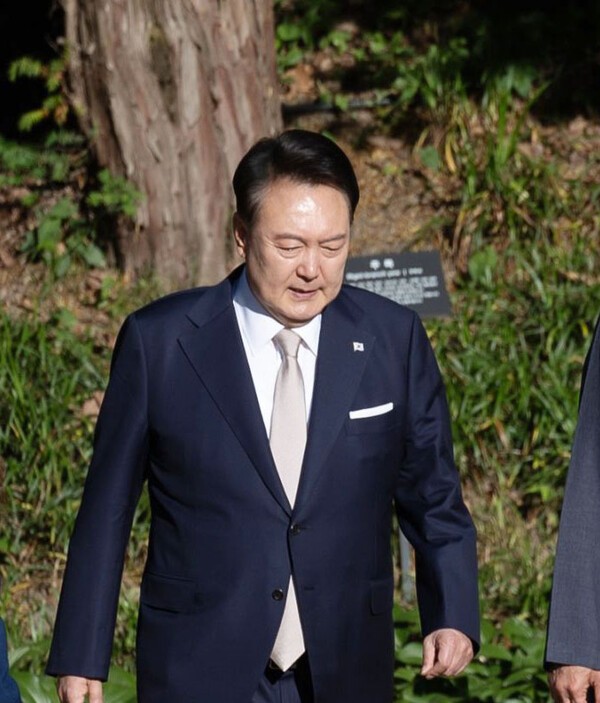 헌재는 4일  윤 대통령 탄핵심판 선고에서 재판관 8명 전원일치로  탄핵소추안을 인용했다. /대통령실자료사진