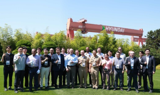 미국 조선해양 전문가 그룹이 23일 울산 HD현대중공업을 방문했다./사진=HD현대중공업