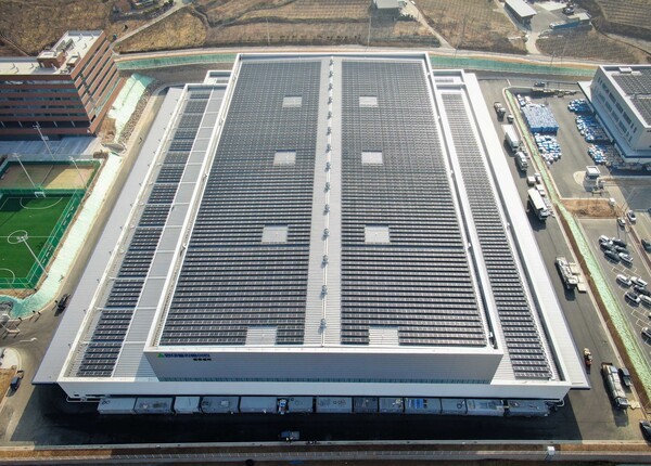 현대엘리베이터 충주 본사에 설치된 태양광패널./사진=현대엘리베이터