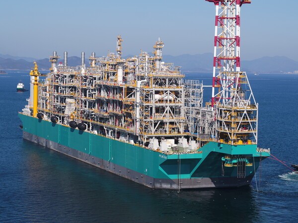 삼성중공업의 부유식 액화천연가스 생산설비인 FLNG./사진=삼성중공업