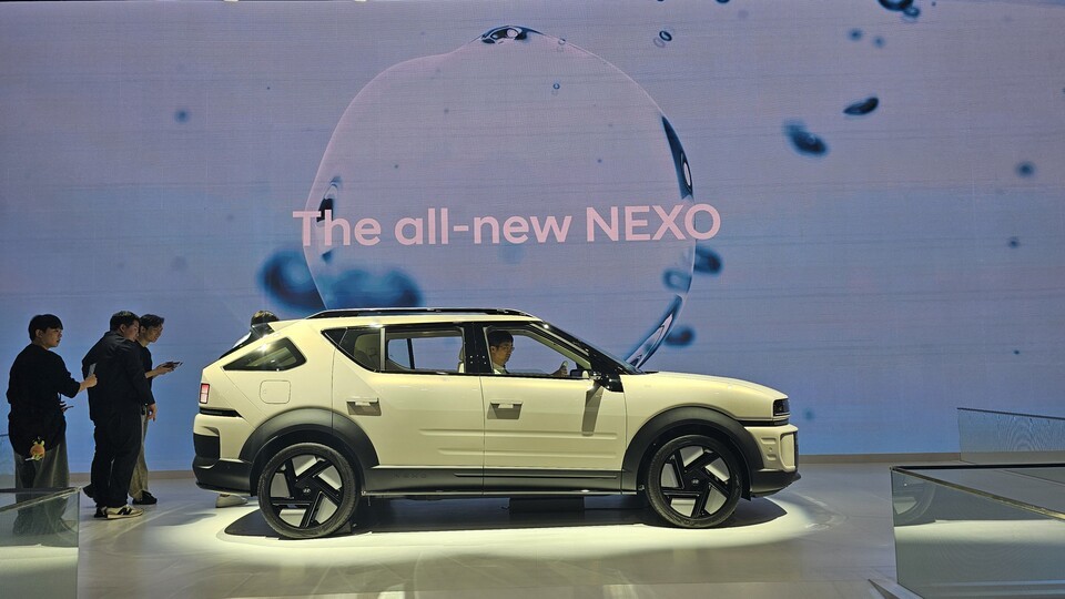 지난 4월 '2025 서울모빌리티쇼'에 공개돼 많은 이들의 주목을 받은 '디 올 뉴 넥쏘'./ 사진=임호동 기자