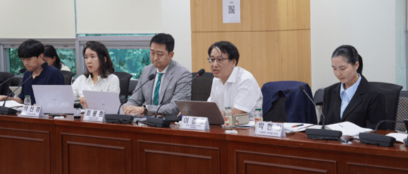 5일 서울 여의도 국회의원회관 제9간담회의실에서 박주민·전진숙 더불어민주당 의원, 신장식 조국혁신당 의원, 국민연금기후행동, 경제개혁연대, 한국사회책임투자포럼이 공동 주최한 ‘국민연금의 기후 스튜어드십, 선언을 넘어 실천으로’ 세미나가 열렸다./한국사회책임투자포럼