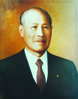 동국제강그룹 창업주 대원 장경호 거사./사진=동국제강그룹