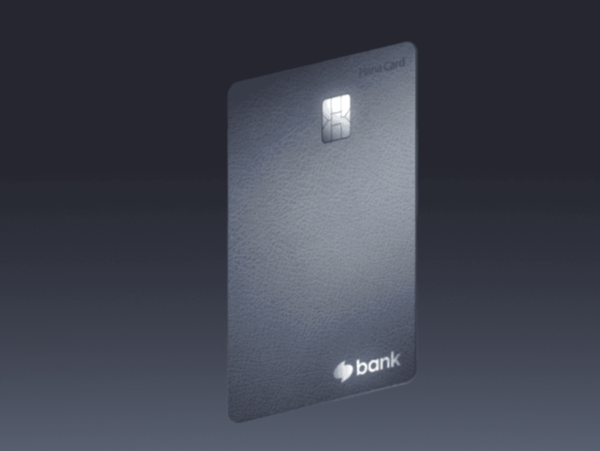 하나카드가 토스뱅크와 손잡고 두 번째 PLCC 상품 ‘토스뱅크 하나카드 Day’를 선보였다. /하나카드