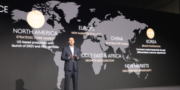 2025 CEO 인베스터 데이에서 발표를 하고 있는 호세 무뇨스 현대자동차 대표이사 사장. /현대자동차 제공