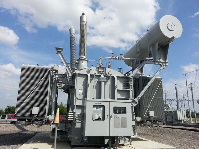 미국 송전망에 설치된 효성중공업의 765kV 초고압변압기. /효성그룹 제공