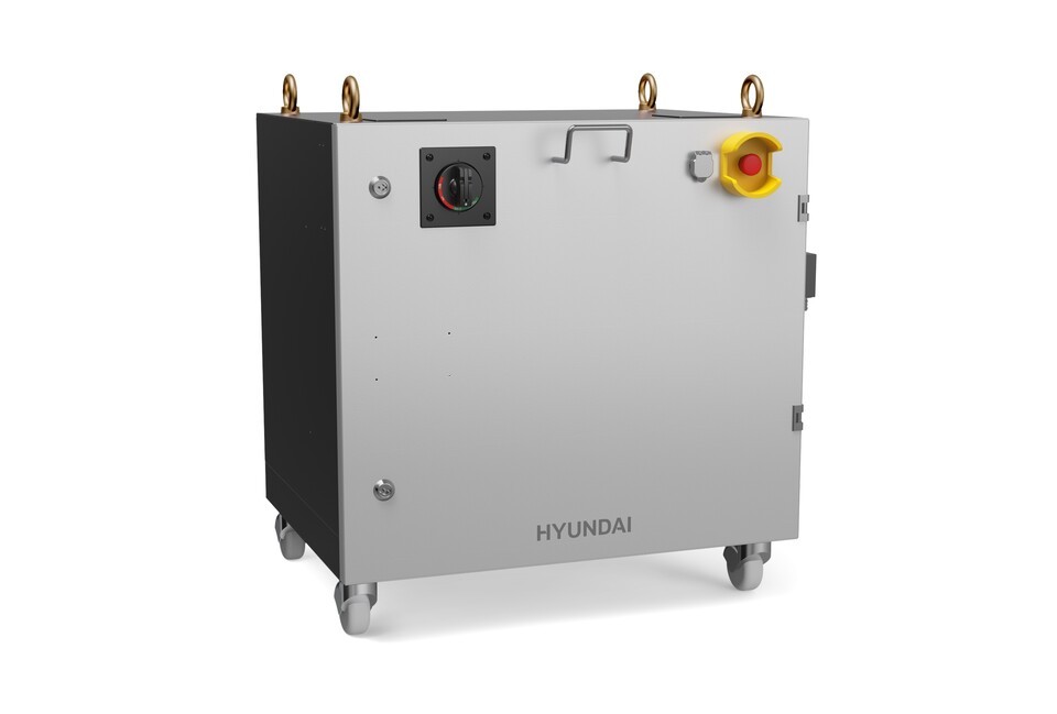 HD현대로보틱스가 1일 출시한 차세대 산업용 AI 로봇 제어기 'Hi7'. /HD현대로보틱스 제공