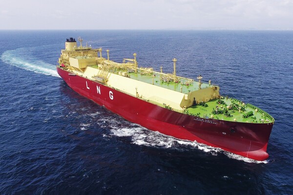 아비커스가 하이나스 2.0을 탑재한 대형상선의 자율운항 대양횡단에 성공했다. /사진=아비커스