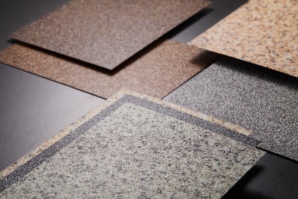 동국씨엠 '듀얼스톤' 신기술로 생산한 컬러강판./사진=동국씨엠