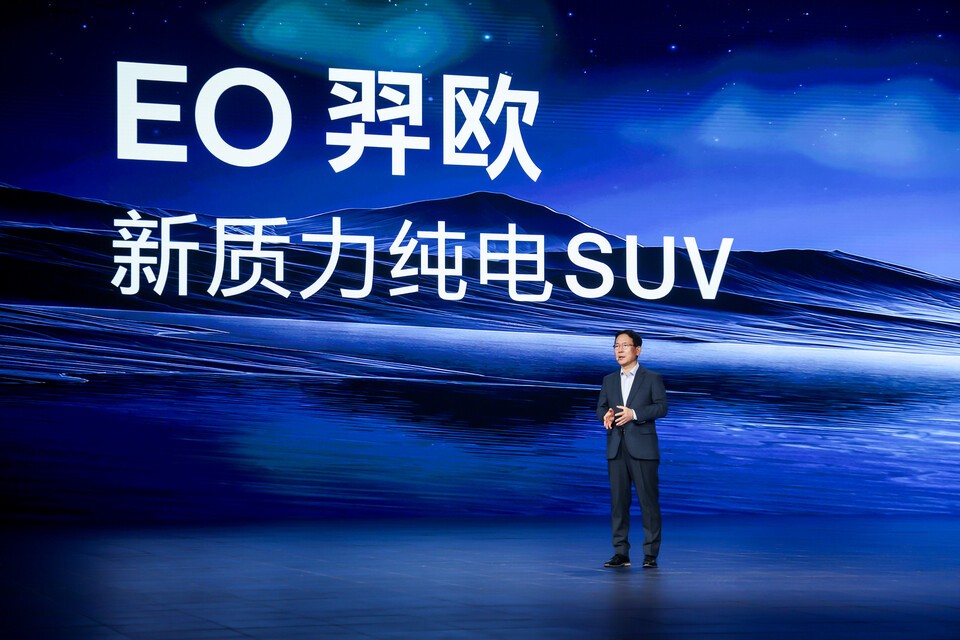 오익균 현대차 중국권역본부 부사장이 30일 열린 일렉시오 출시 행사에서 발표하는 모습. /현대자동차 제공