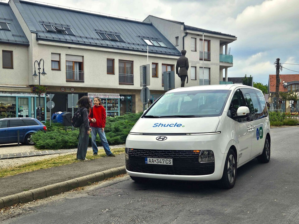 현대자동차·기아의 수요응답형 교통 서비스 '셔클'. /현대자동차·기아 제공