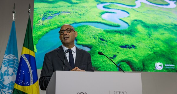 사이먼 스티엘 유엔기후변화협약 사무총장. /Kiara Worth | UN Climate Change